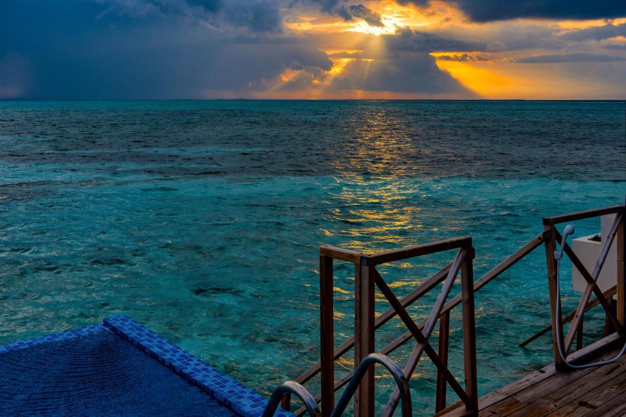 South Palm Resort Maldives With First-Ever Floating Spa Атолл Адду Экстерьер фото